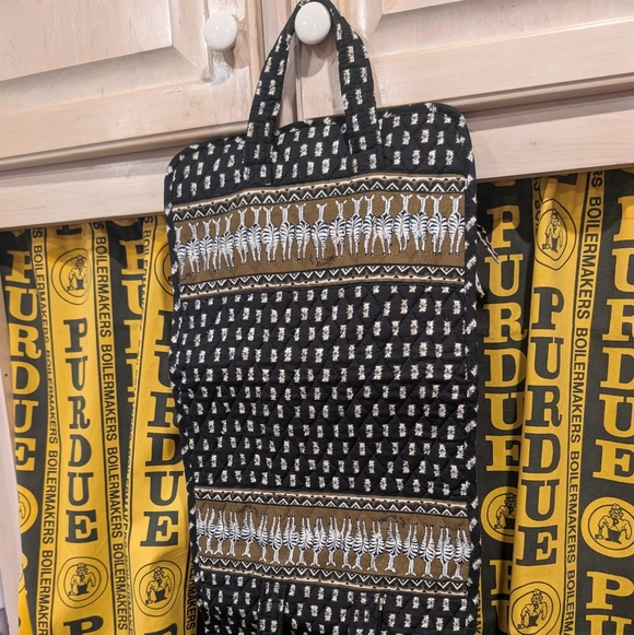 Vera Bradley hanging  cosmetic bag - Picture 6 of 6